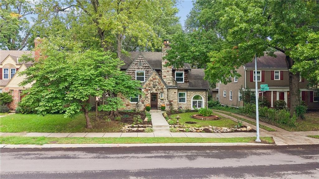 1216 W 73rd Street Property Photo 43