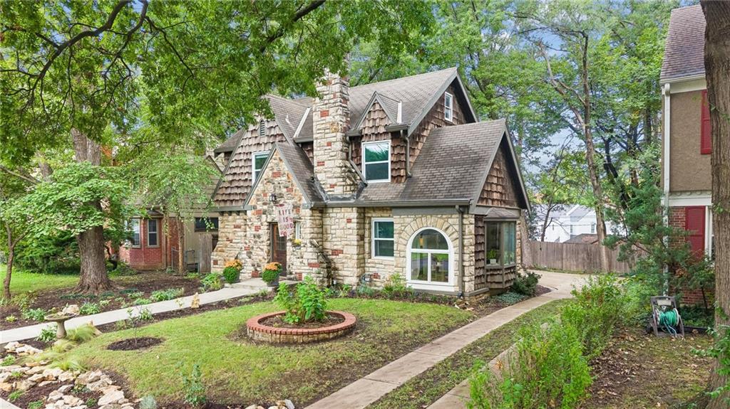1216 W 73rd Street Property Photo 46