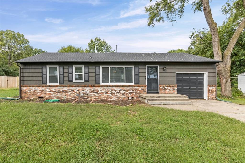 11804 Lawndale Avenue Property Photo 1