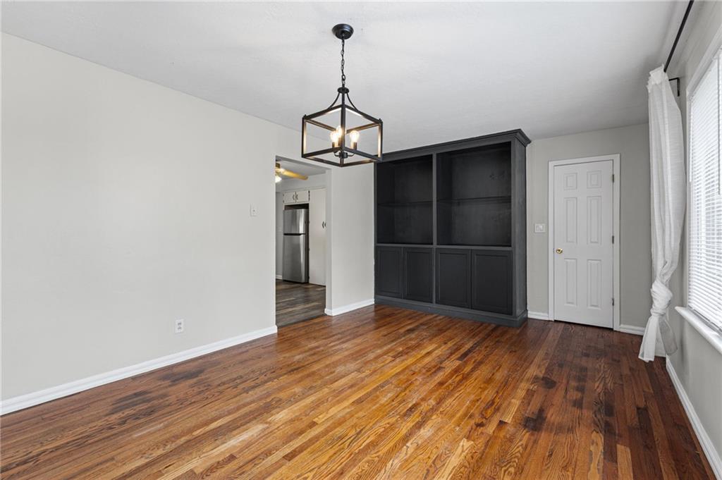 11804 Lawndale Avenue Property Photo 6