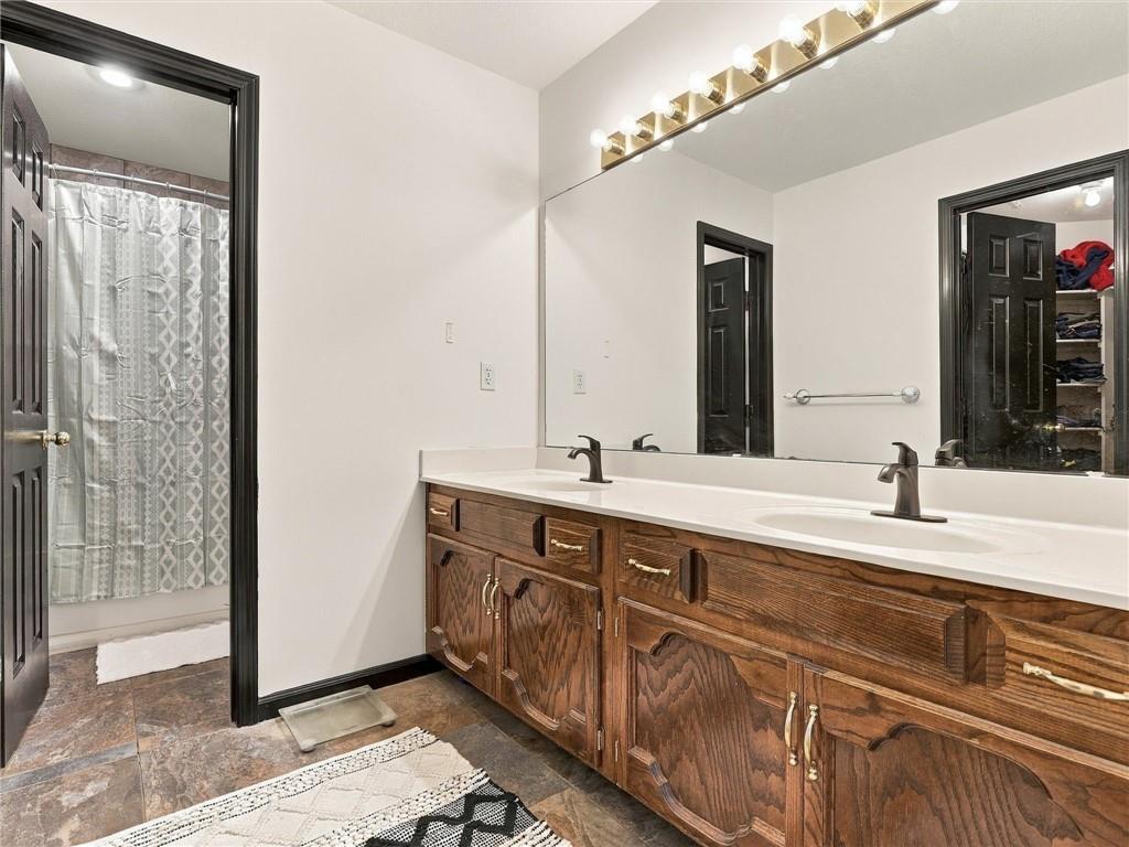 1711 Sunset Drive Property Photo 20