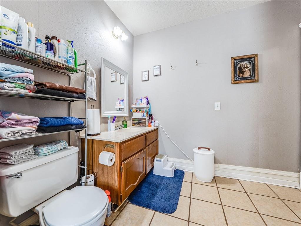 113 N Bradley Street Property Photo 20