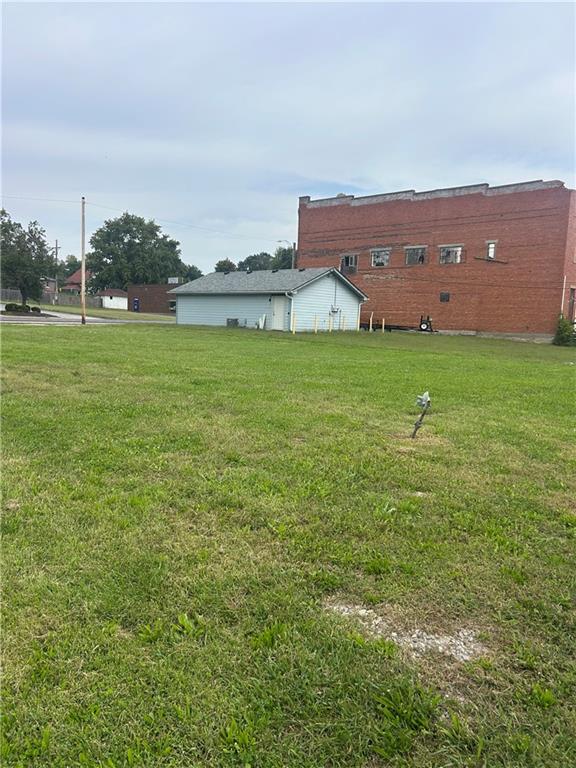 413 Frank Street Property Photo 2