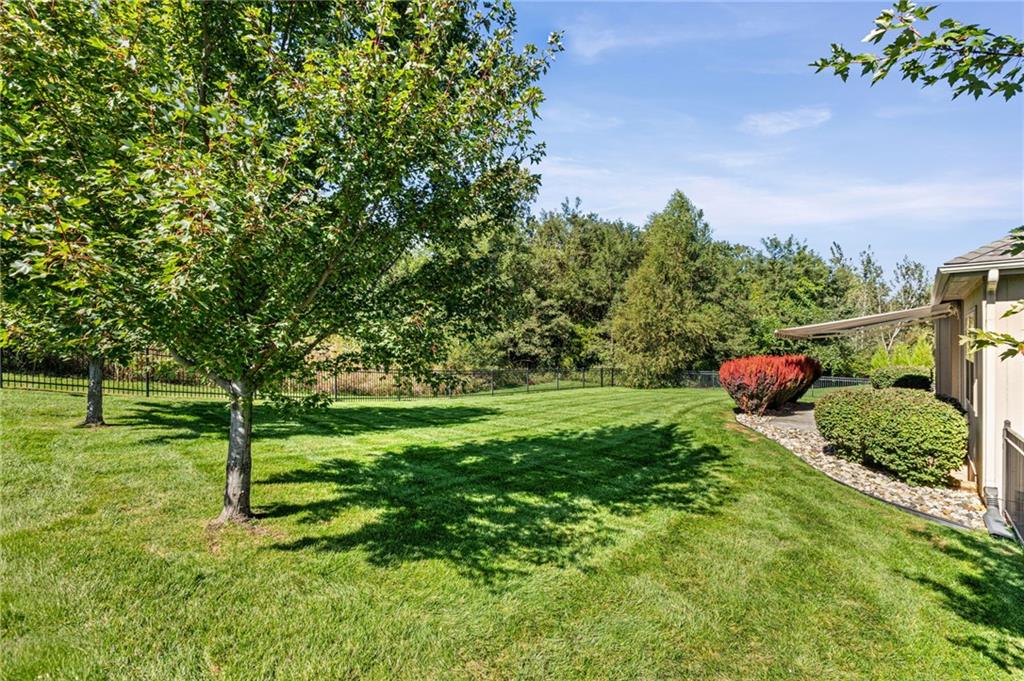 5866 S National Drive Property Photo 44