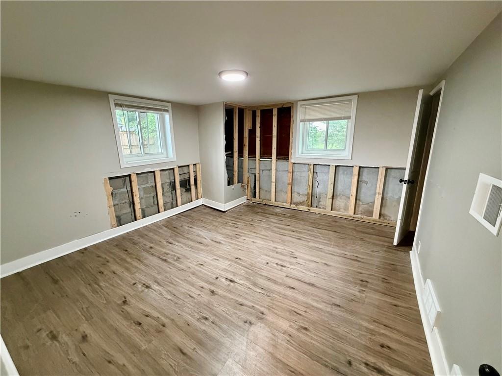 7606 Ward Parkway Property Photo 22