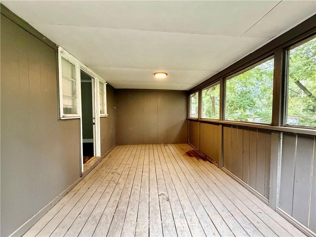 7606 Ward Parkway Property Photo 28