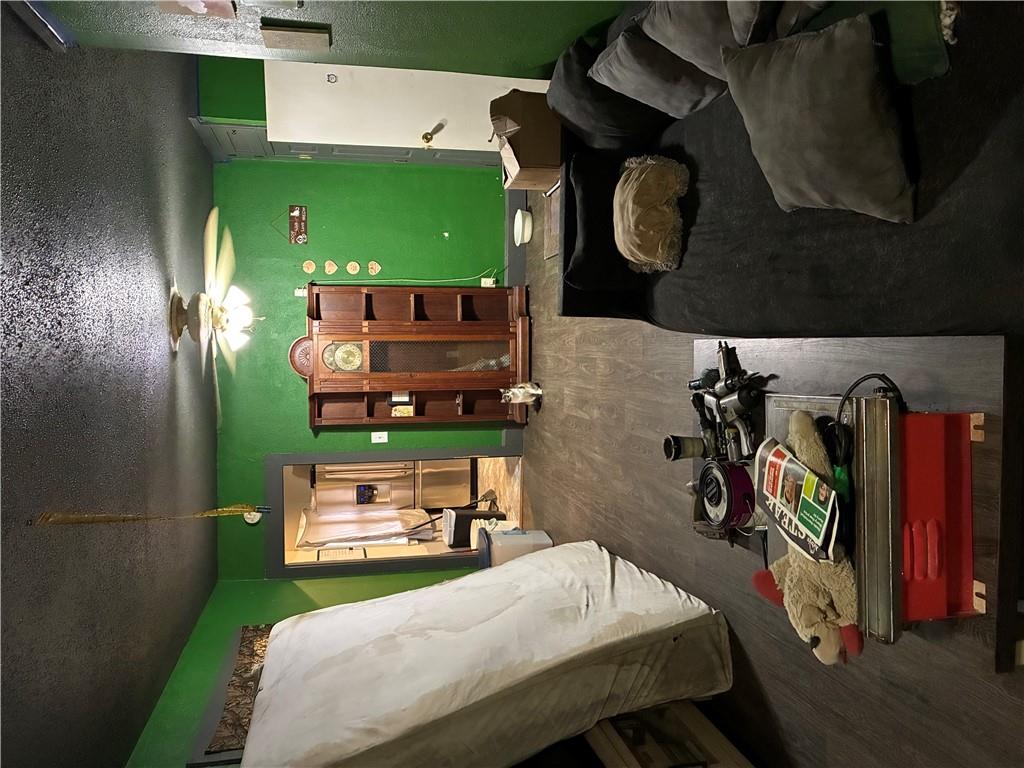 903 N Georgia Street Property Photo 2