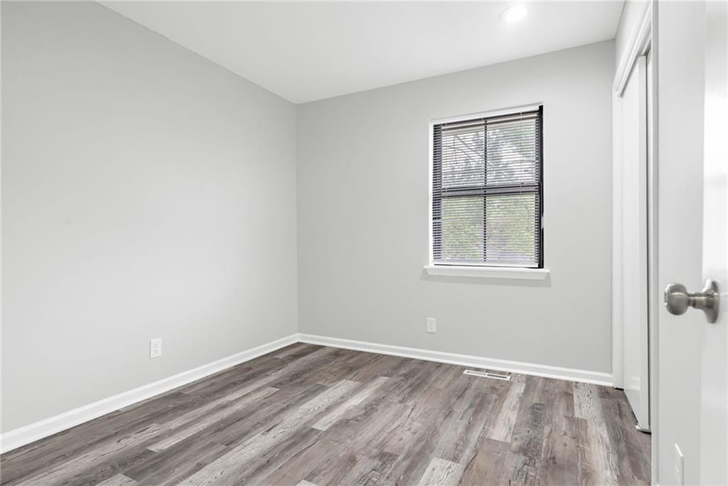 15917 W 152nd Street Property Photo 15