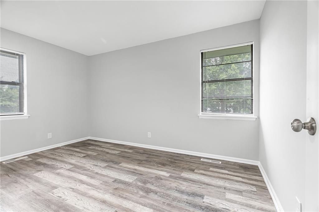 15917 W 152nd Street Property Photo 16