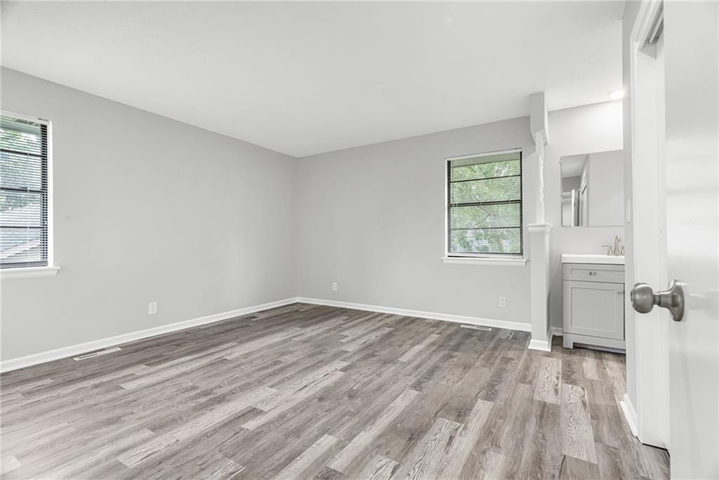 15917 W 152nd Street Property Photo 17