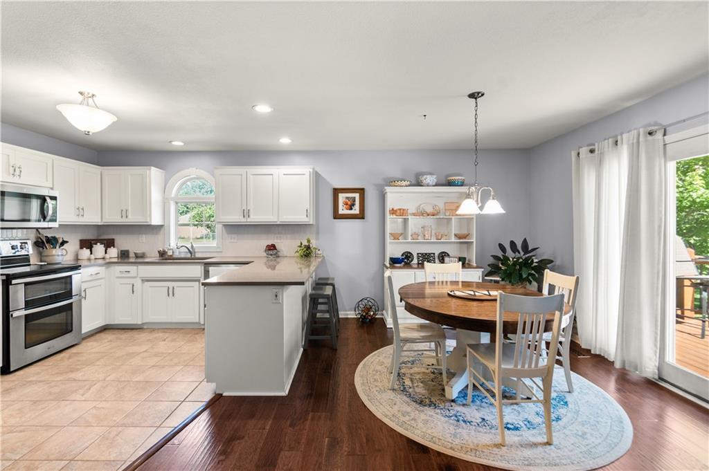 1402 Sam Den Circle Property Photo 8