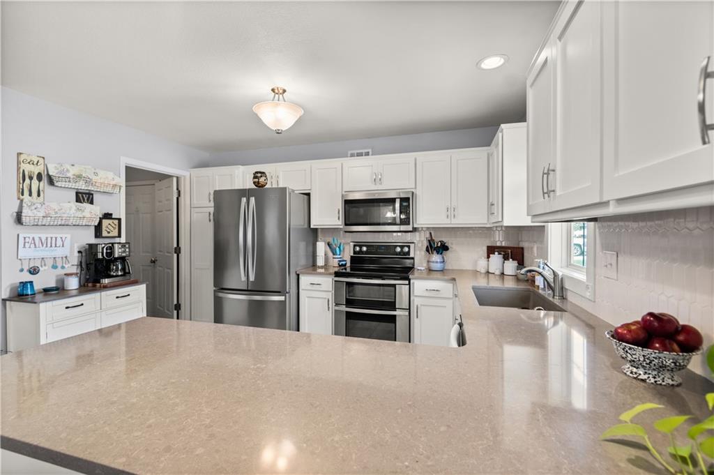 1402 Sam Den Circle Property Photo 11