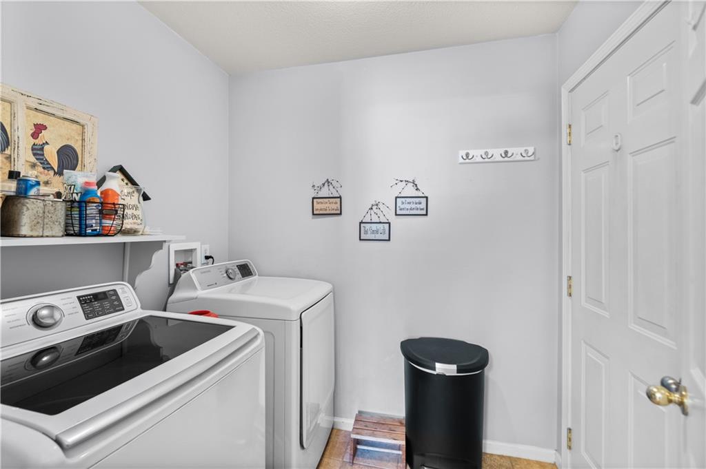 1402 Sam Den Circle Property Photo 13