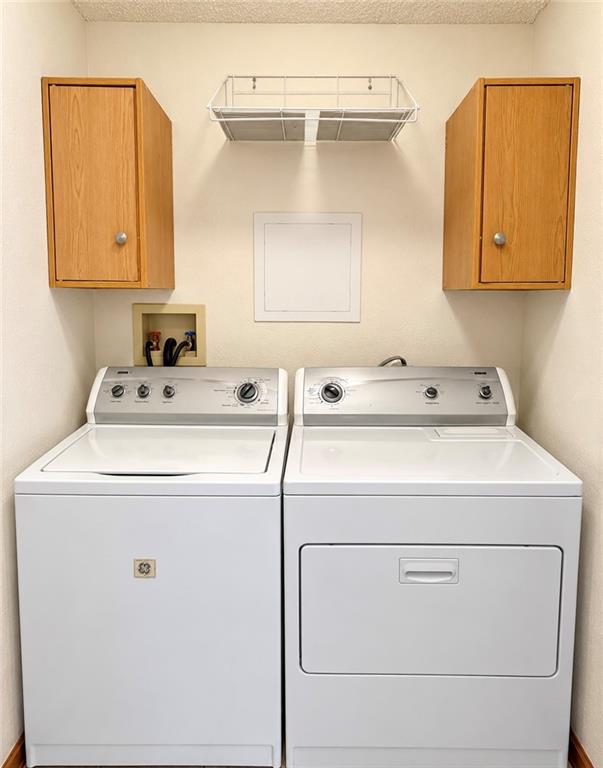 1007 Chelsea Court Property Photo 23