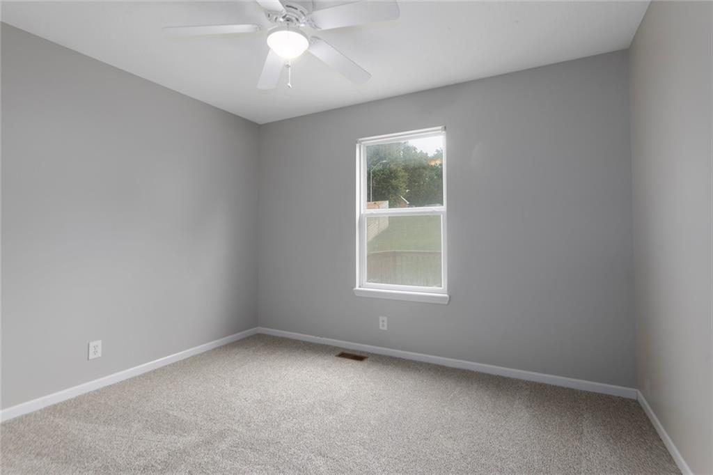 625 Midjay Drive Property Photo 13