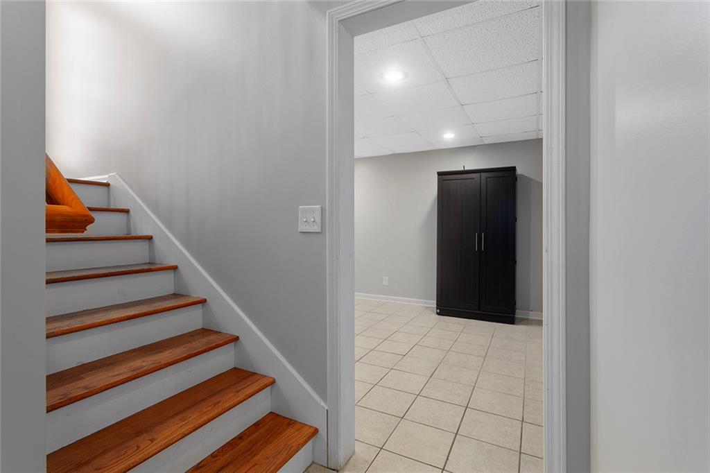 625 Midjay Drive Property Photo 15