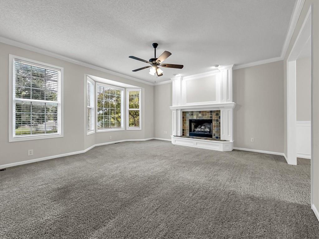15146 W 153 Terrace Property Photo 3