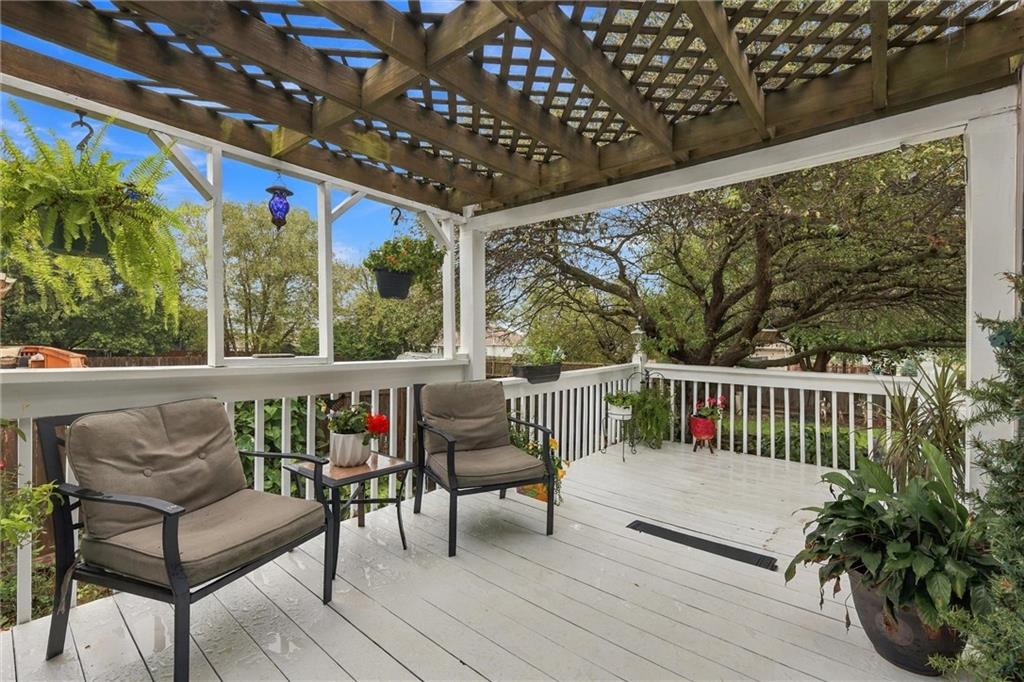 16207 Spring Valley Road Property Photo 27