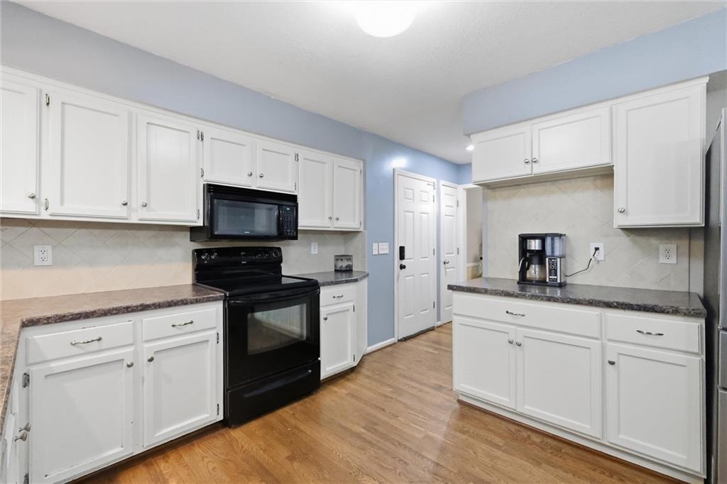10246 Hauser Street Property Photo 18