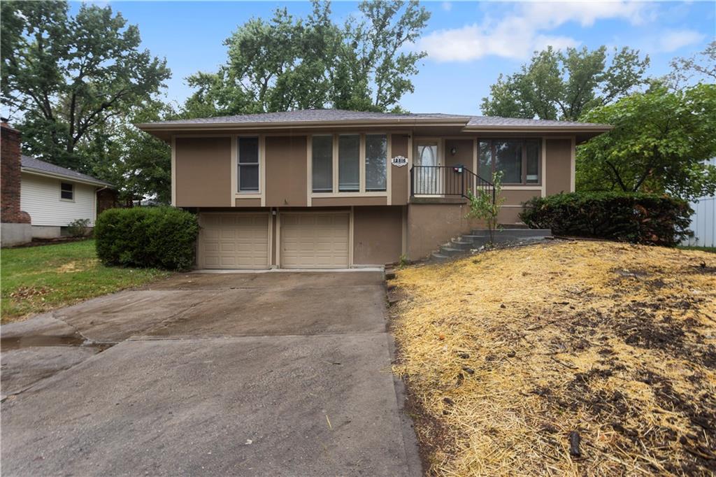 12816 Winchester Avenue Property Photo 26