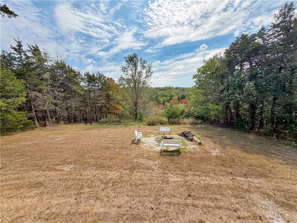 17308 Mockingbird Road Property Photo 9