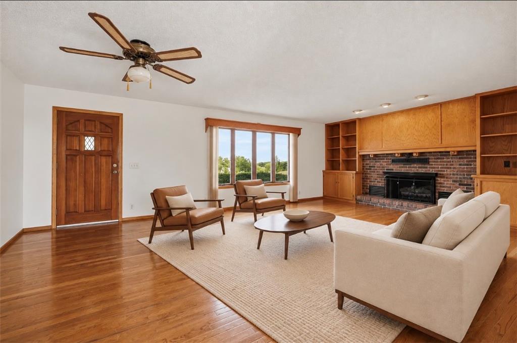 20275 E 1100 Road Property Photo 9