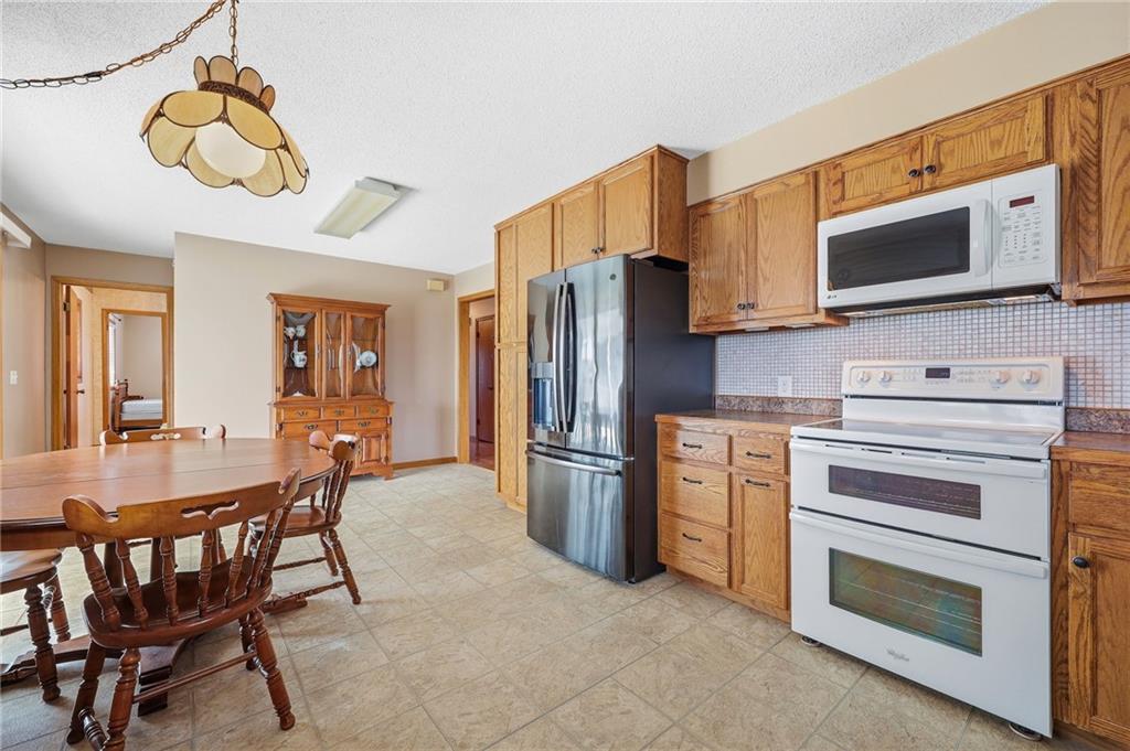 20275 E 1100 Road Property Photo 17