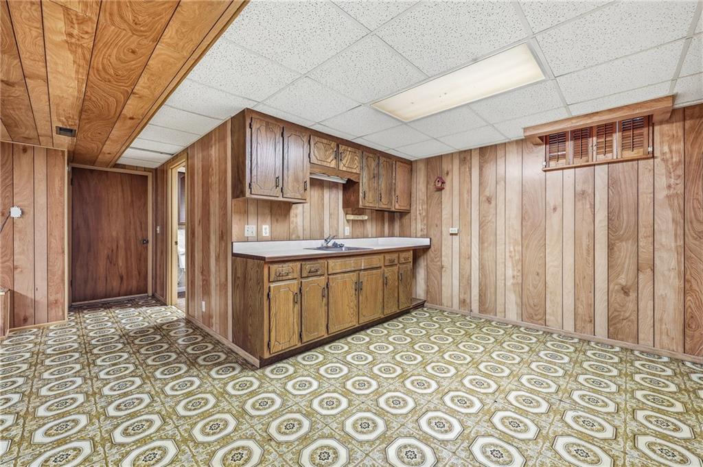 20275 E 1100 Road Property Photo 32