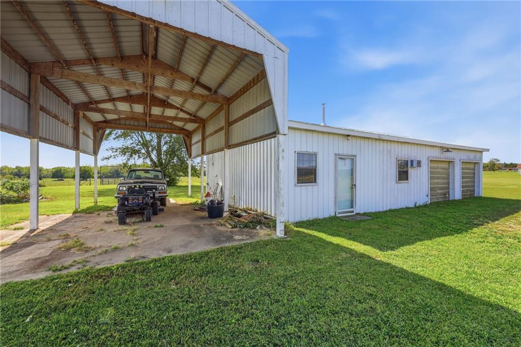 20275 E 1100 Road Property Photo 41