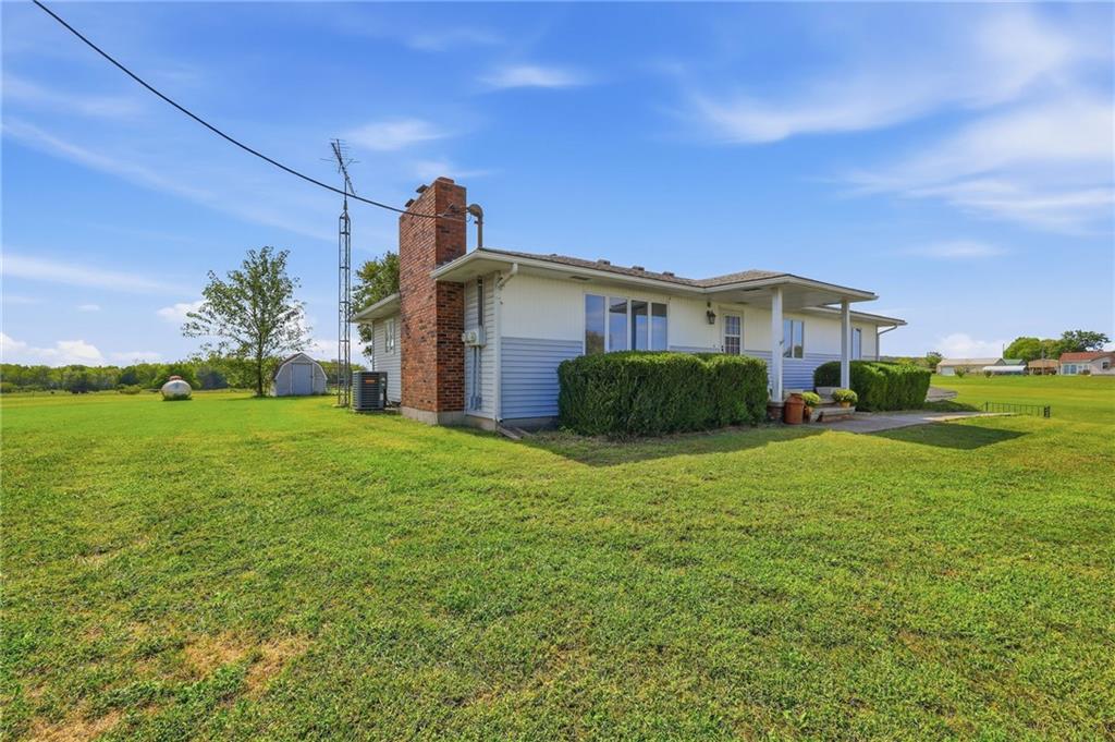 20275 E 1100 Road Property Photo 47