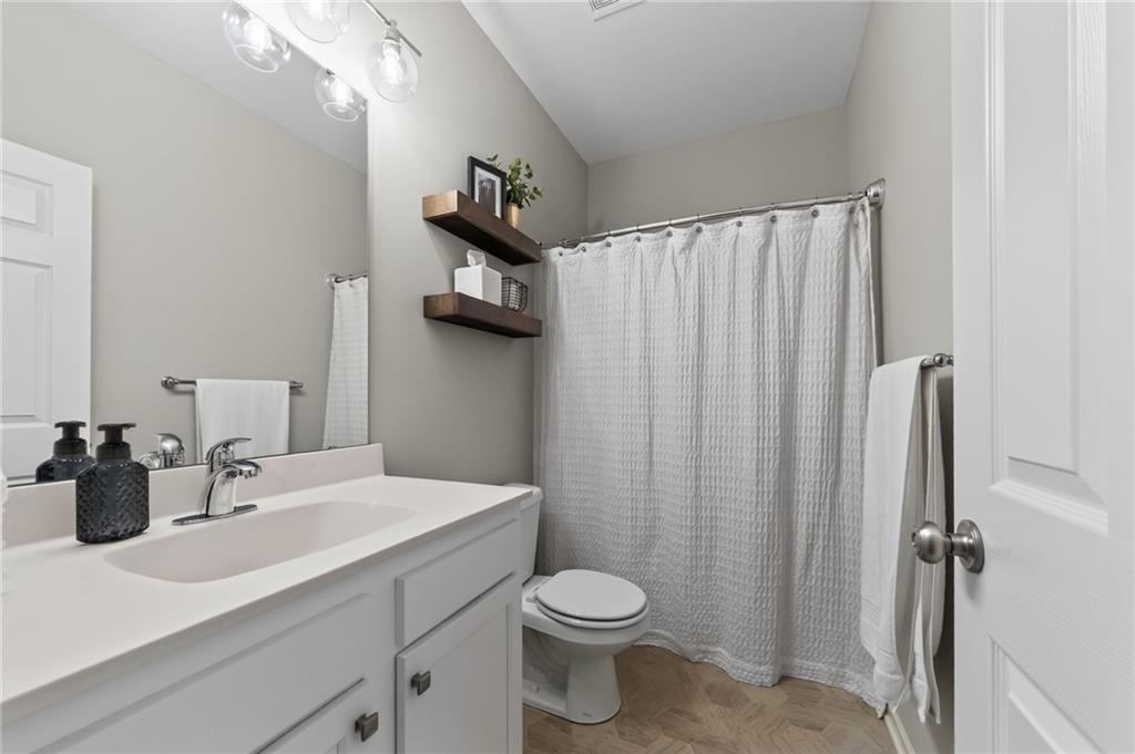 7731 Nw 124th Street Property Photo 16
