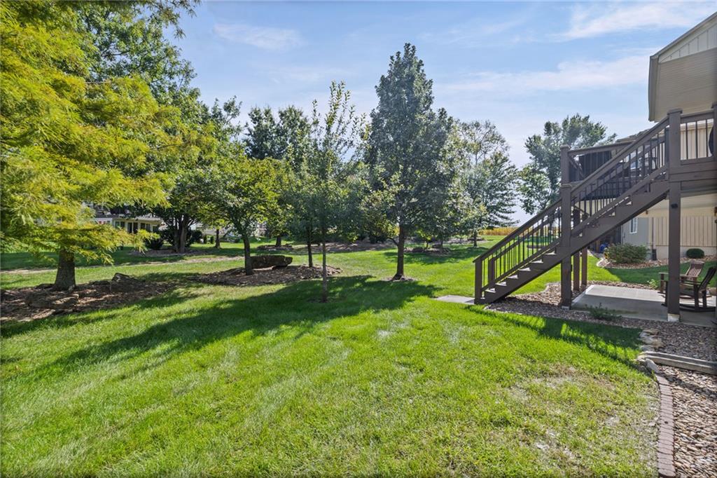 307 Alexander Creek Court Property Photo 6