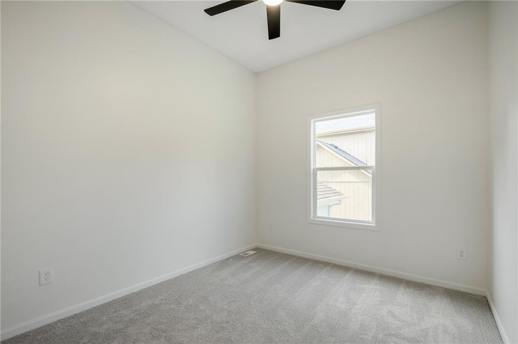 16664 W 155th Terrace Property Photo 19
