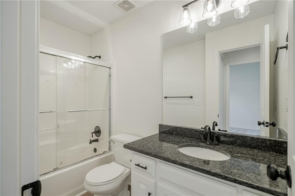 16664 W 155th Terrace Property Photo 21