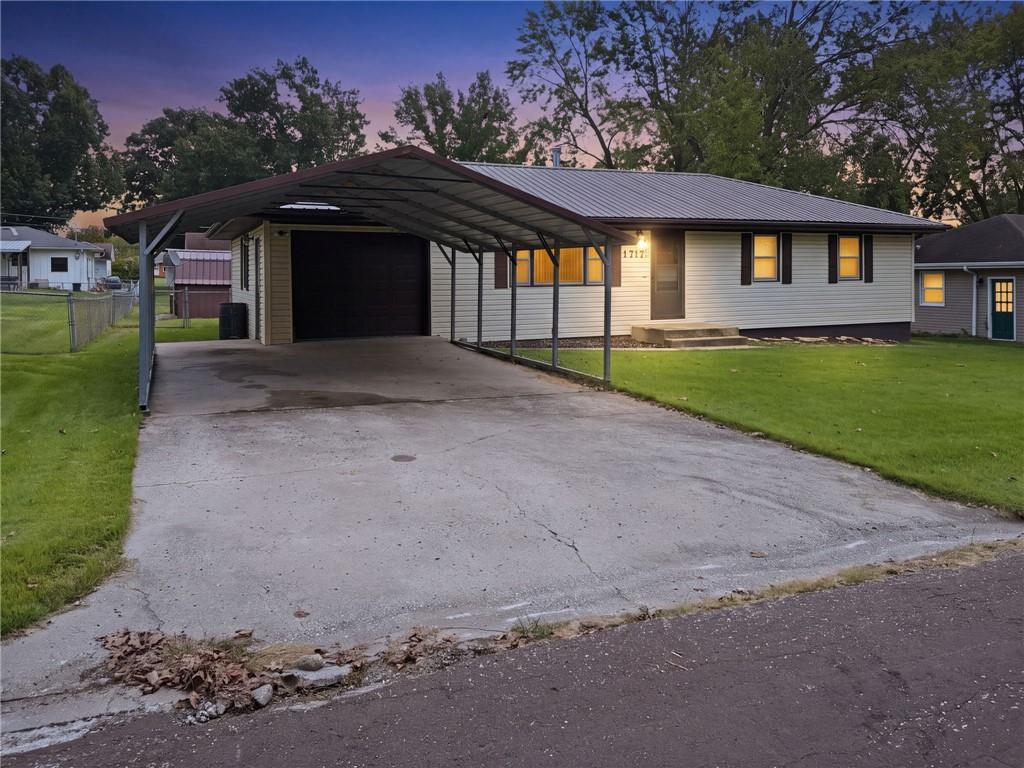1717 Fairchild Street Property Photo 1