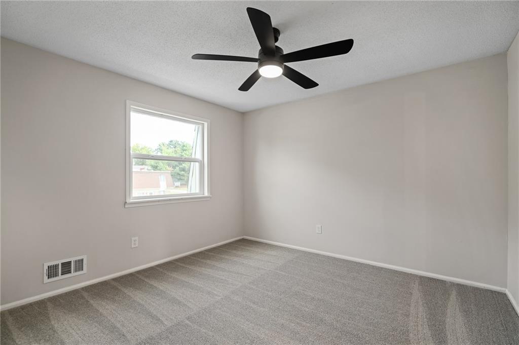 9911 W 52nd Street Property Photo 12