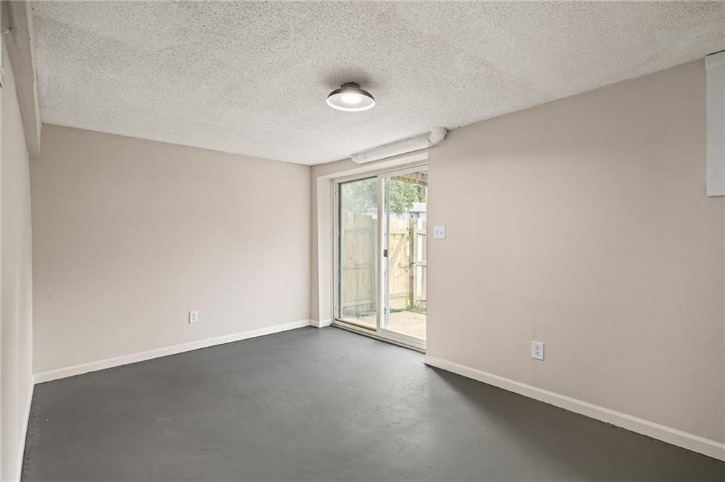 9911 W 52nd Street Property Photo 17