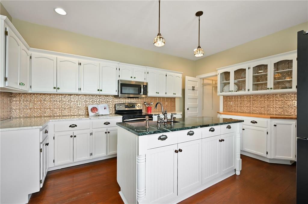 3341 Campbell Street Property Photo 14
