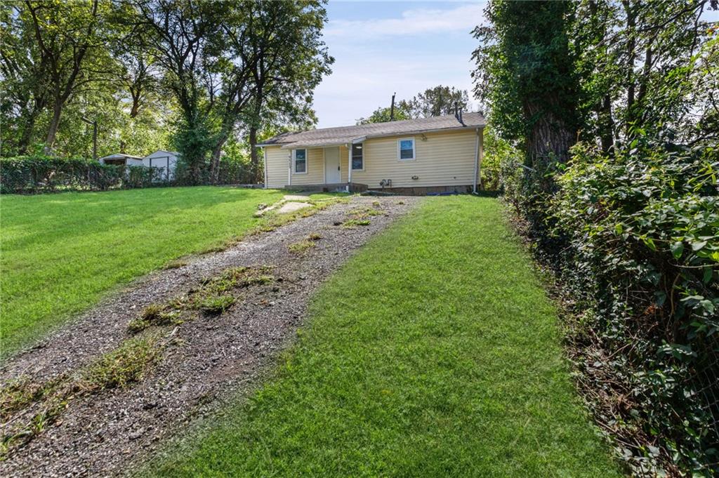 9513 E 14th Street Property Photo 4