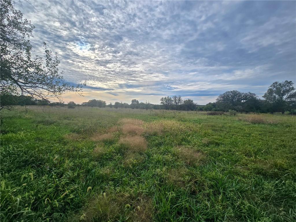 22102 75 Highway Property Photo 13