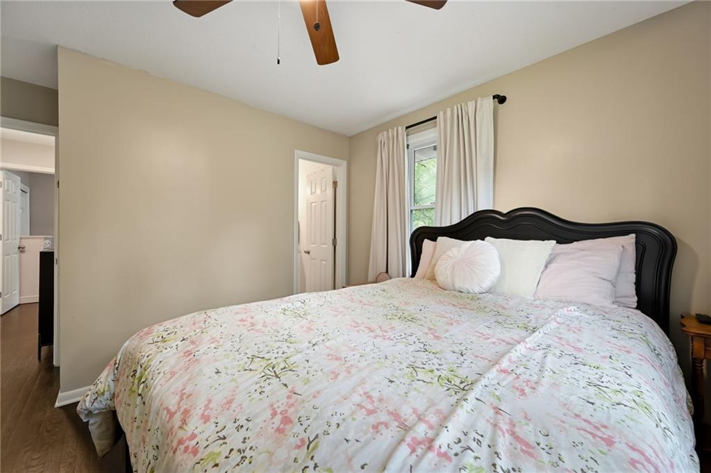 360 S Peculiar Drive Property Photo 12