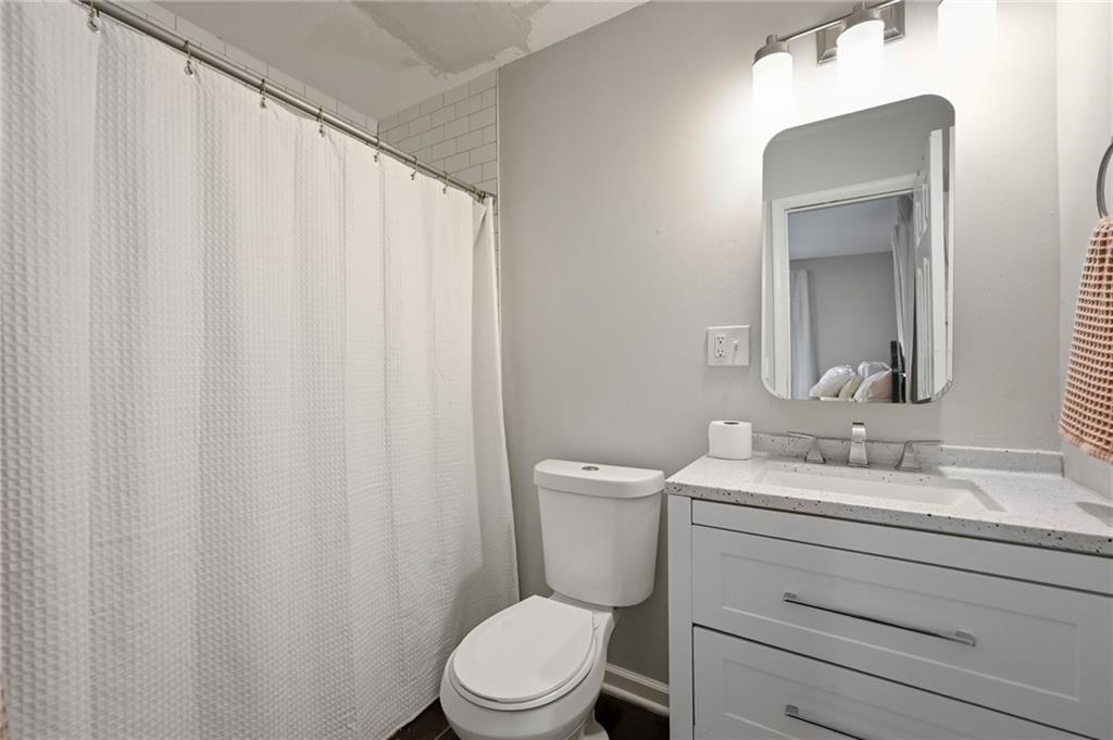 360 S Peculiar Drive Property Photo 14