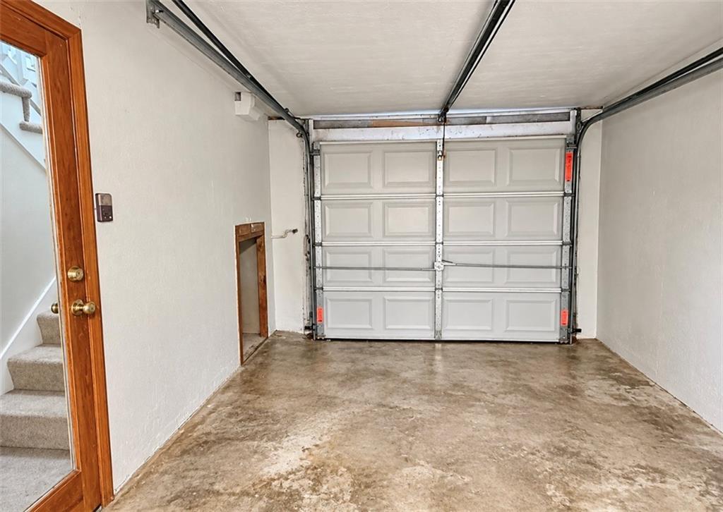 1524 N Seminole Drive Property Photo 13