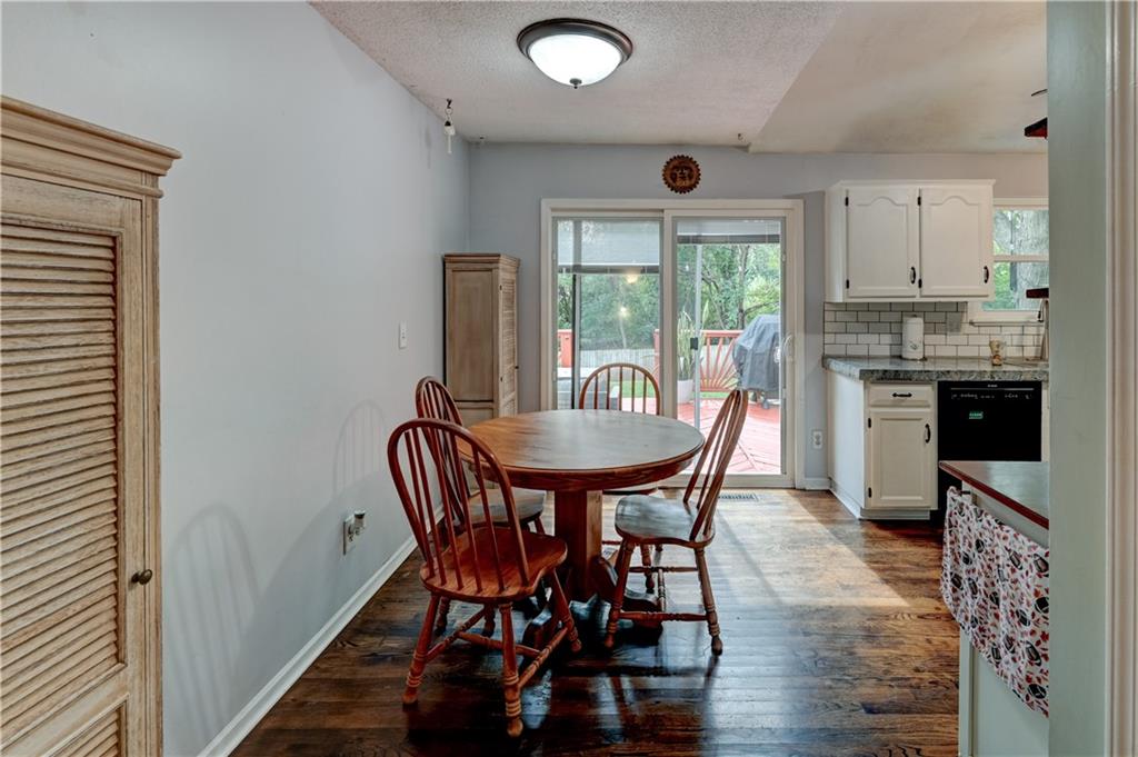 1823 Ne Mckee Lane Property Photo 17