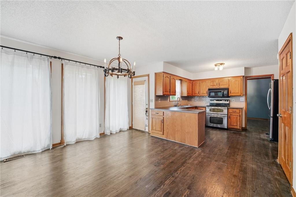 1404 Dartmouth Drive Property Photo 20