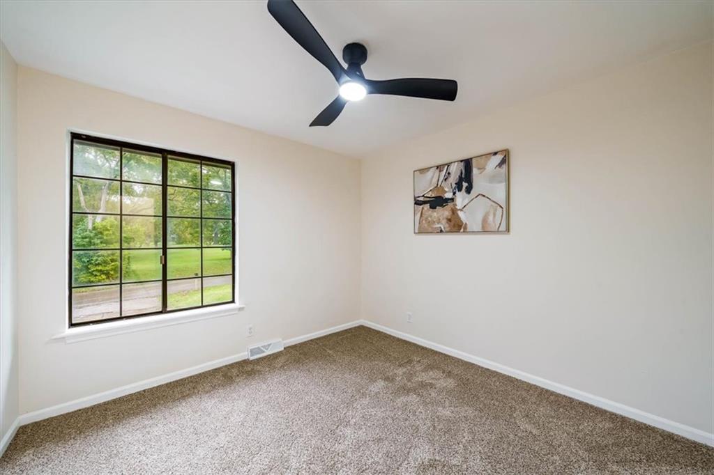 11506 Troost Avenue Property Photo 12