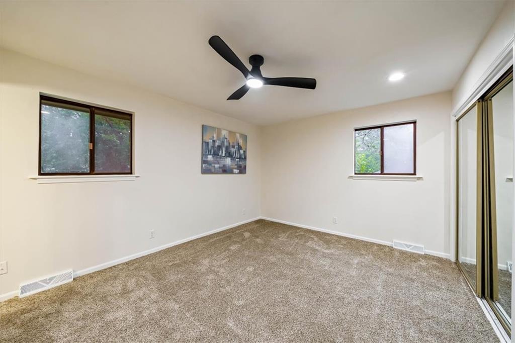 11506 Troost Avenue Property Photo 14