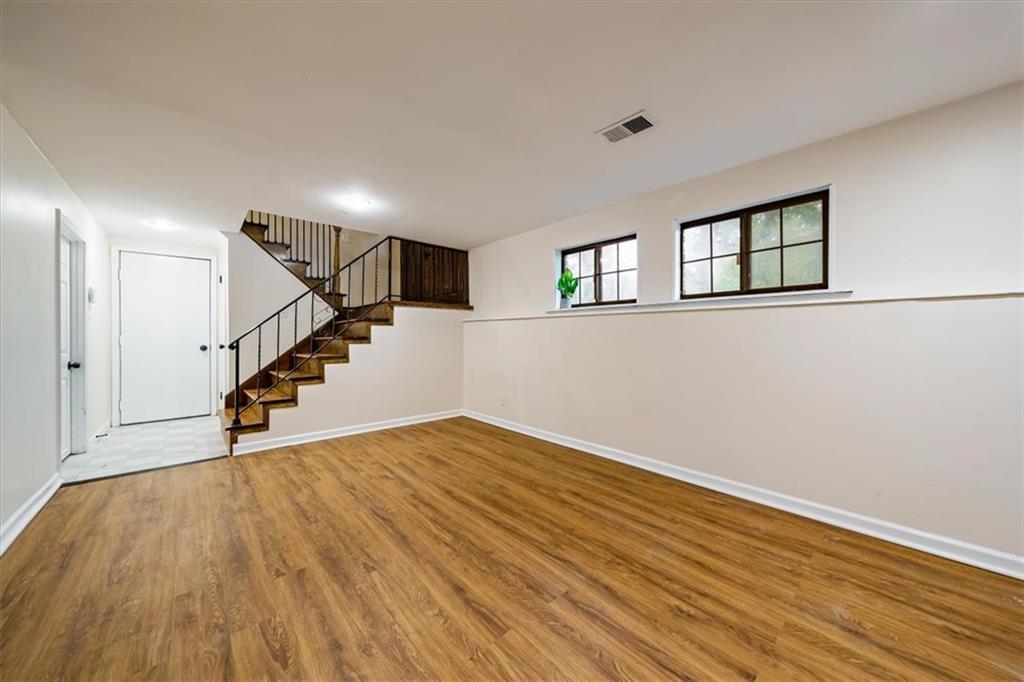 11506 Troost Avenue Property Photo 22