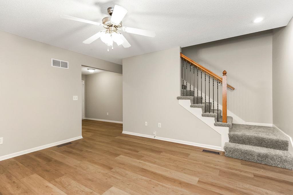 1704 N 128th Street Property Photo 2