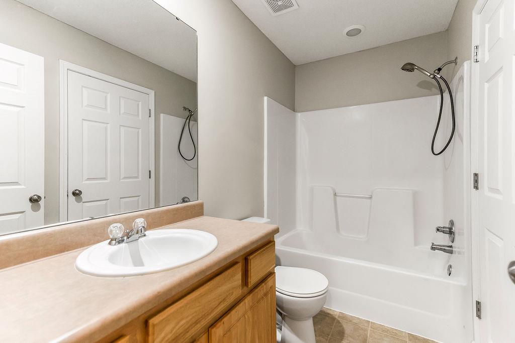 1704 N 128th Street Property Photo 19